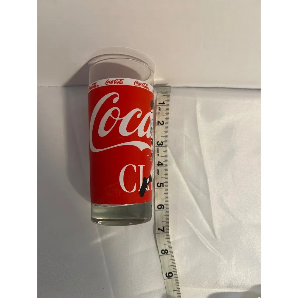 Vintage Coca-Cola Classic Baseball Player Glass‎ Tumbler Red White 6 Inch Tall